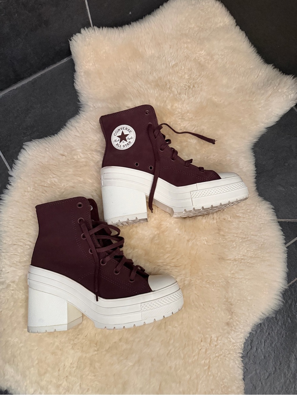 Converse Chuck 70 De Luxe heel platform sneakers in brown